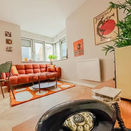 La Retro-capsule - 2 & Parking דירה רואן